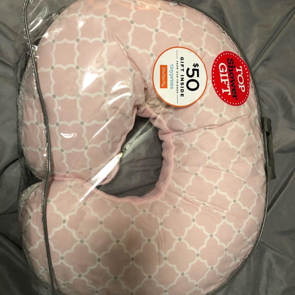 Boppy pillow